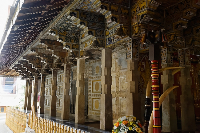 Kandy-Temple de la dent-037